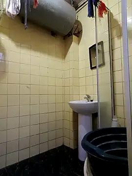 Polygamist online show from October 23, 2025, 5:06 am