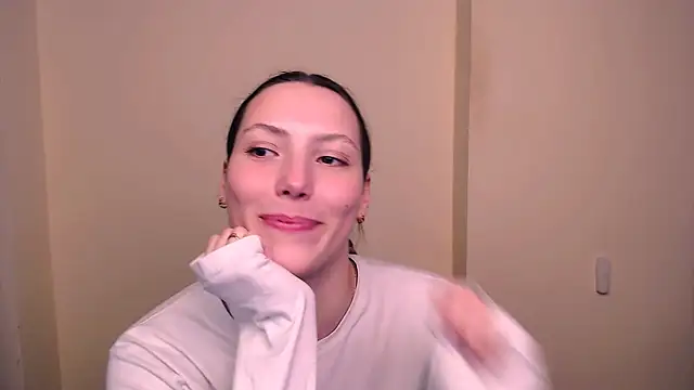 VanessaMay  online show from March 9, 2025, 10:52 pm