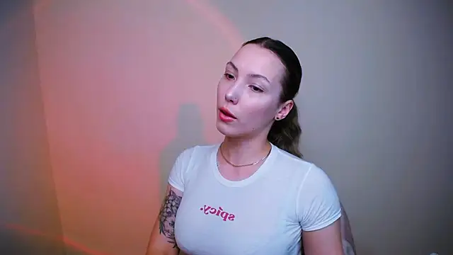 VanessaMay  online show from December 24, 2024, 9:33 pm