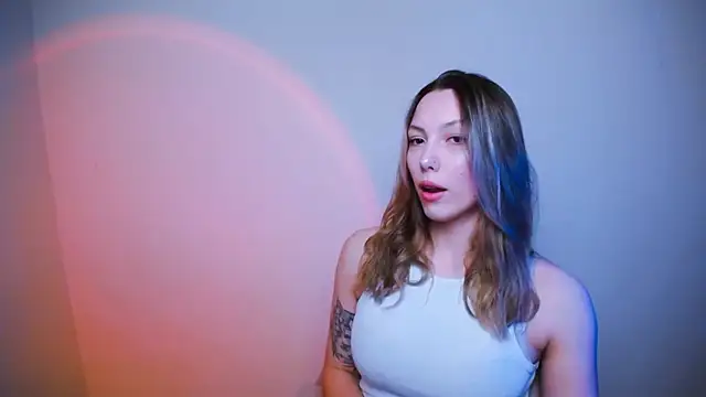 VanessaMay  online show from January 18, 2025, 11:11 pm