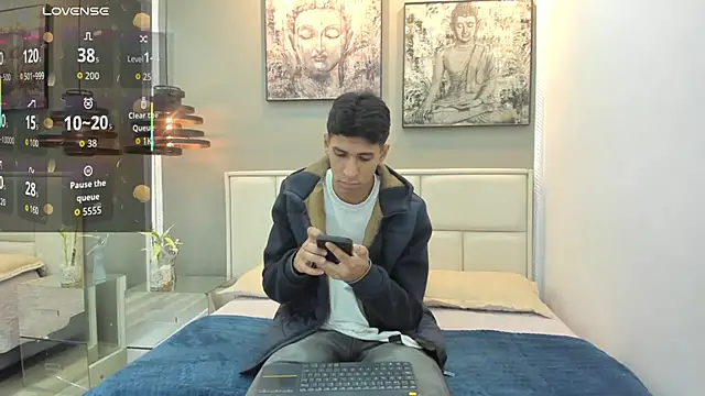 Snapshot of kieran_derek chatting on January 6, 2026, 3:21 am kieran derek online show from January 6, 2026, 3:21 am