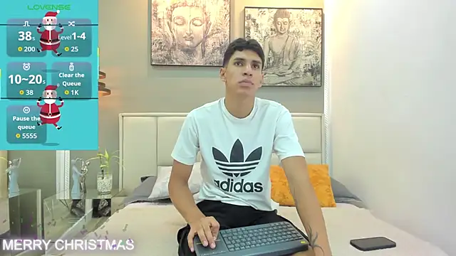 Snapshot of kieran_derek chatting on December 23, 2025, 3:39 am kieran derek online show from December 23, 2025, 3:39 am