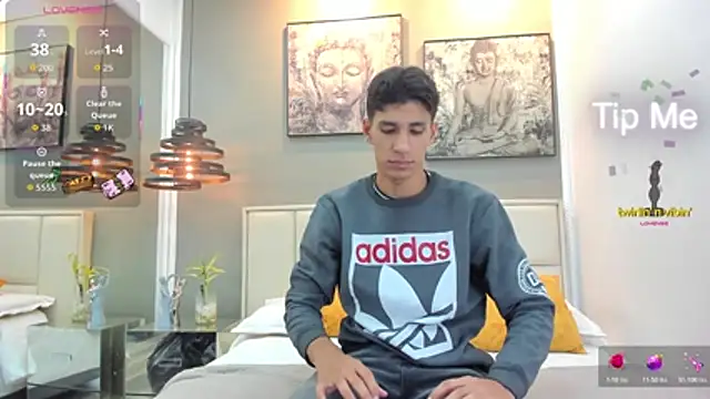 Snapshot of kieran_derek chatting on November 16, 2025, 11:26 am kieran derek online show from November 16, 2025, 11:26 am