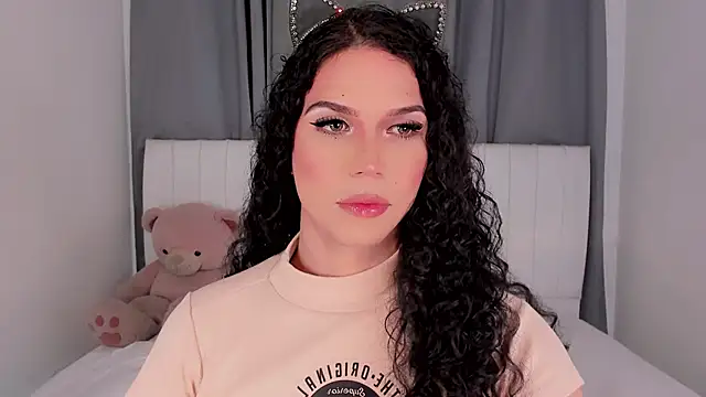 gatitavenecis online show from November 8, 2025, 6:44 pm