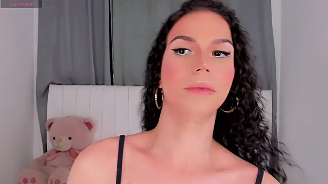 gatitavenecis online show from October 6, 2025, 7:03 pm