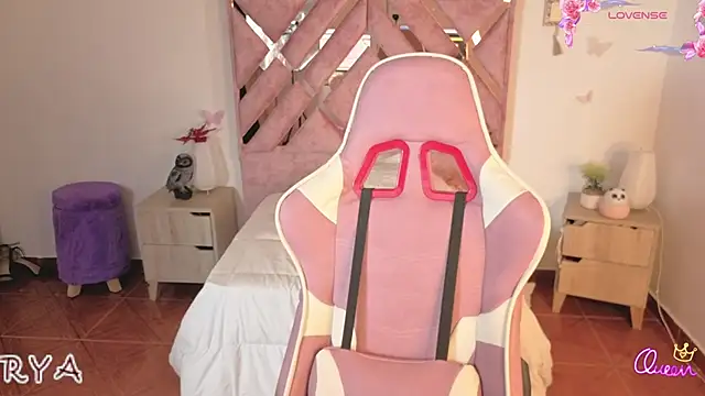 Snapshot of Diosa-afrodita chatting on January 14, 2026, 2:26 am Diosa-afrodita online show from January 14, 2026, 2:26 am