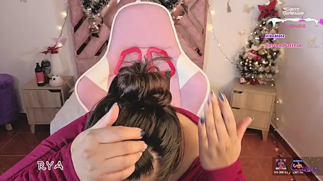 Snapshot of Diosa-afrodita chatting on December 23, 2025, 4:34 am Diosa-afrodita online show from December 23, 2025, 4:34 am