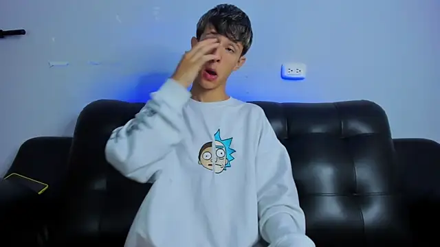 Boysweet boys online show from February 3, 2025, 8:46 pm