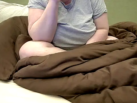 MarthaBriest online show from March 26, 2026, 8:29 pm