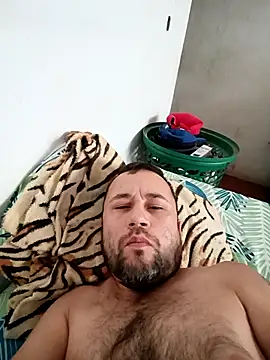 very2 sexy online show from December 17, 2025, 6:35 pm