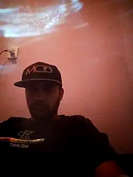 Snapshot of lavancaafiada chatting on March 4, 2026, 6:43 am lavancaafiada online show from March 4, 2026, 6:43 am