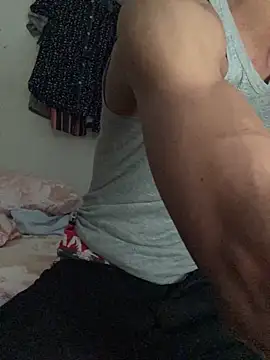 Johnras121 online show from February 13, 2026, 2:11 am