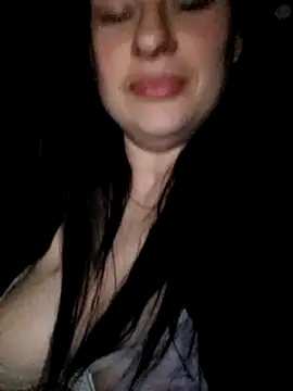 Snapshot of YuliannaFox chatting on March 22, 2025, 7:31 pm YuliannaFox online show from March 22, 2025, 7:31 pm