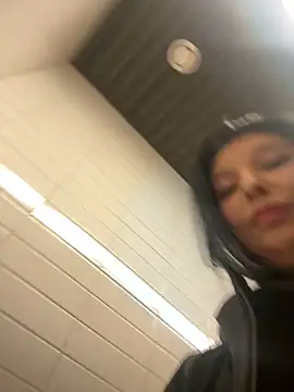 Tisha Busty online show from November 16, 2025, 12:32 pm