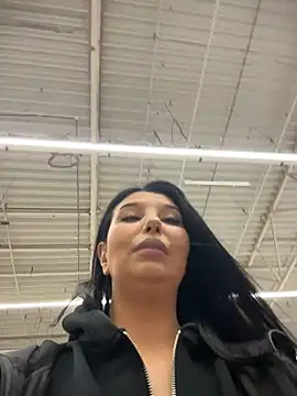 Tisha Busty online show from April 11, 2026, 2:10 pm