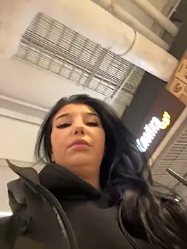 Snapshot of Tisha_Busty chatting on November 28, 2025, 12:16 pm Tisha Busty online show from November 28, 2025, 12:16 pm