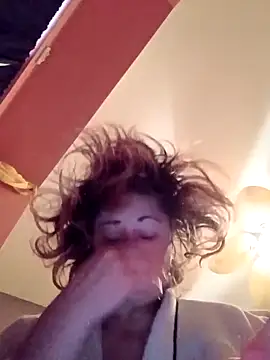 PompasPurpleriver online show from April 24, 2026, 6:32 pm