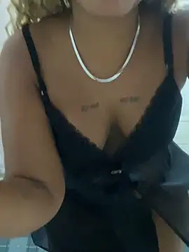 eumorena44 online show from January 8, 2025, 1:53 am