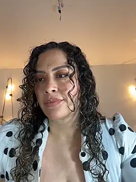 Snapshot of Elizabeth_Dupont chatting on October 29, 2025, 7:02 pm Elizabeth Dupont online show from October 29, 2025, 7:02 pm