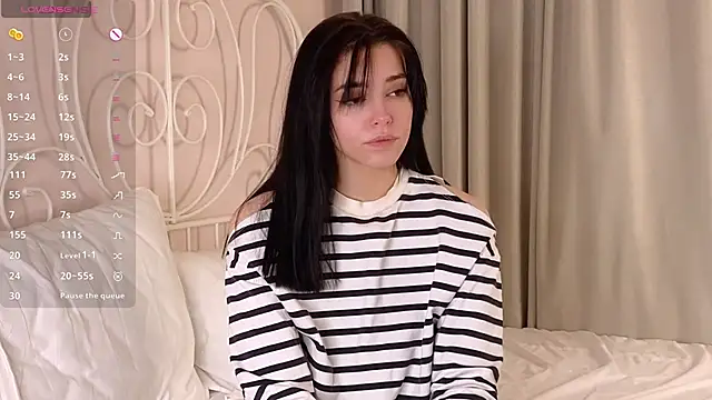 Snapshot of WildaBendell chatting on February 23, 2025, 5:18 pm WildaBendell online show from February 23, 2025, 5:18 pm