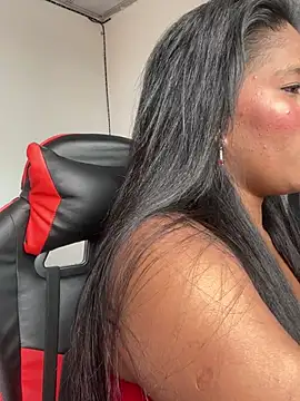 hurren pasha online show from December 4, 2024, 7:39 pm