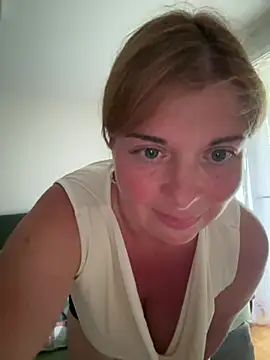 Snapshot of Lombada chatting on May 4, 2026, 3:59 pm Lombada online show from May 4, 2026, 3:59 pm