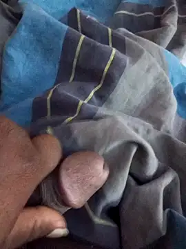 Snapshot of sadunt chatting on January 8, 2025, 4:23 am sadunt online show from January 8, 2025, 4:23 am