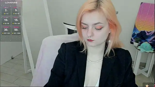 Snapshot of Fire_Bestie chatting on January 19, 2026, 2:10 pm Fire Bestie online show from January 19, 2026, 2:10 pm