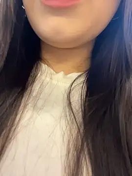 Chloe  Moon online show from March 7, 2026, 2:22 pm