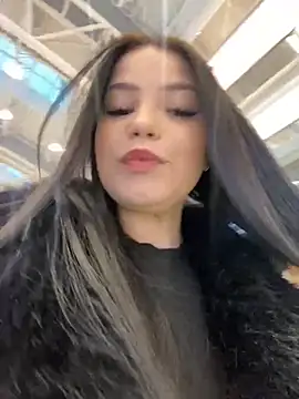 Chloe  Moon online show from January 2, 2025, 10:37 am