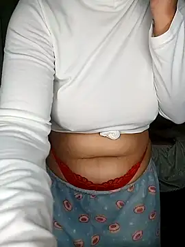 Snapshot of Luna_S chatting on December 11, 2024, 11:10 pm Luna S online show from December 11, 2024, 11:10 pm