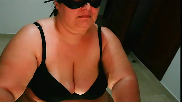 passionduo4 online show from May 28, 2026, 10:37 pm