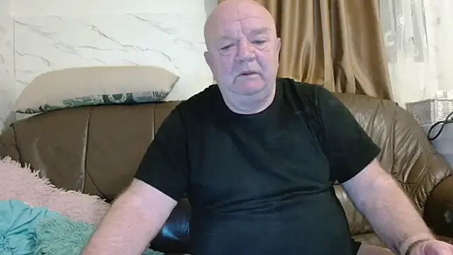 fullballs6 online show from March 8, 2026, 2:48 am