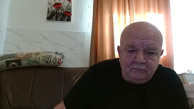 Snapshot of fullballs6 chatting on February 19, 2026, 6:54 am fullballs6 online show from February 19, 2026, 6:54 am