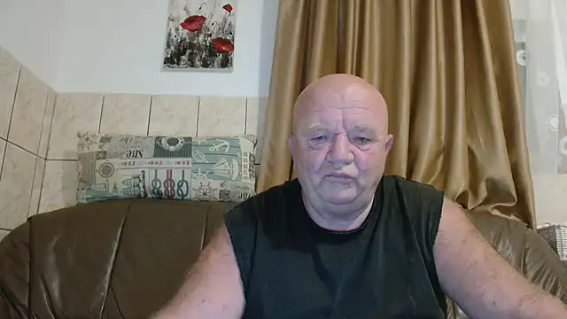 fullballs6 online show from September 30, 2025, 1:55 am