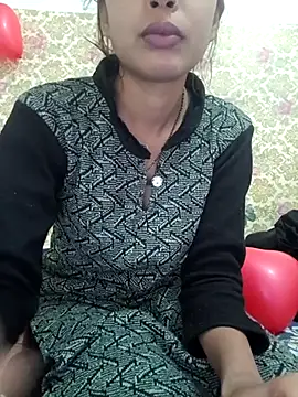 ks536191 online show from February 17, 2025, 5:04 am