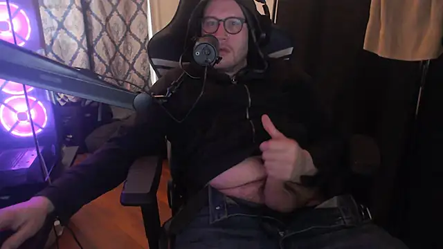 chicostick413 online show from February 12, 2026, 1:00 pm