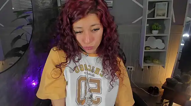 Snapshot of SofiaGomez420 chatting on January 26, 2025, 4:30 am SofiaGomez420 online show from January 26, 2025, 4:30 am