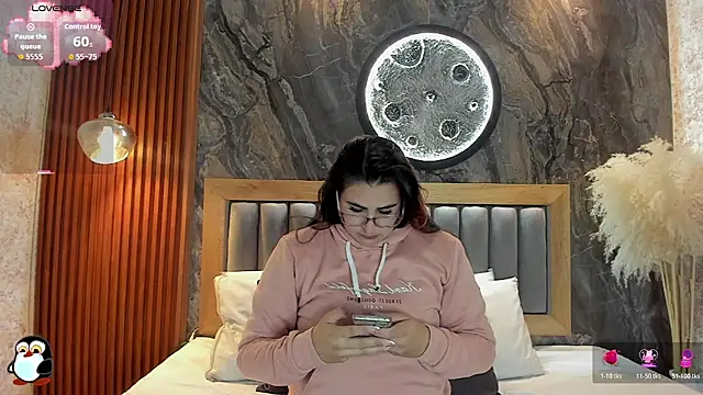 BellaPeers  online show from March 10, 2026, 12:09 pm