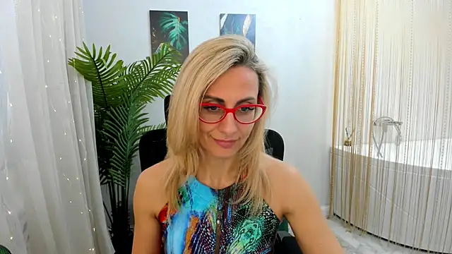 MuseOfStage online show from February 28, 2025, 11:36 am