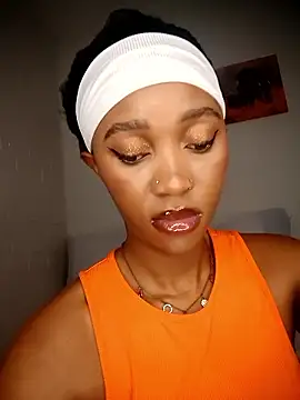 Shria107 online show from January 10, 2026, 11:38 am