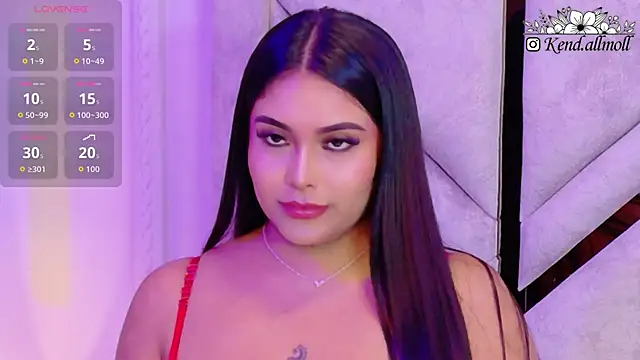 Snapshot of Kendall-Moll chatting on November 8, 2025, 3:21 am Kendall-Moll online show from November 8, 2025, 3:21 am