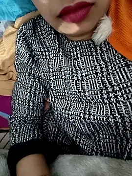Snapshot of catreena chatting on January 8, 2026, 10:05 pm catreena online show from January 8, 2026, 10:05 pm