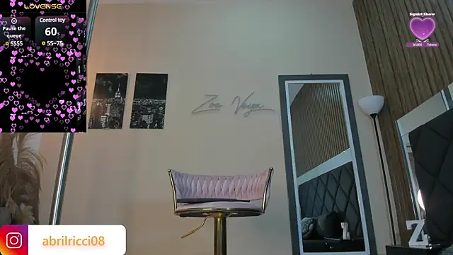 Snapshot of abril_ricci chatting on March 13, 2025, 5:43 am abril ricci online show from March 13, 2025, 5:43 am