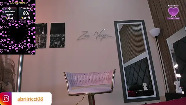 Snapshot of abril_ricci chatting on March 7, 2025, 4:02 am abril ricci online show from March 7, 2025, 4:02 am