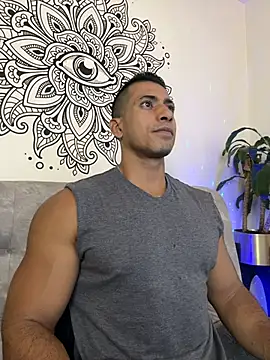 Snapshot of aaroncolombia chatting on November 15, 2025, 10:52 am aaroncolombia online show from November 15, 2025, 10:52 am