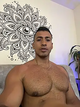 Snapshot of aaroncolombia chatting on November 11, 2025, 1:17 pm aaroncolombia online show from November 11, 2025, 1:17 pm