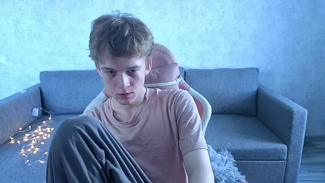 sweetserenity5 online show from March 9, 2026, 5:33 am