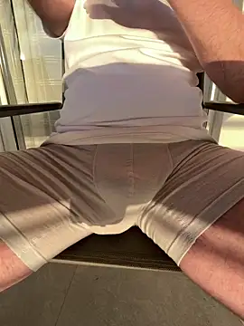 w12er online show from April 9, 2026, 4:46 pm