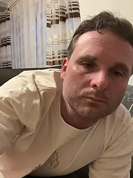 Snapshot of w12er chatting on January 19, 2026, 4:00 pm w12er online show from January 19, 2026, 4:00 pm